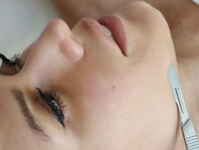 Vegan Detox Dermaplaning